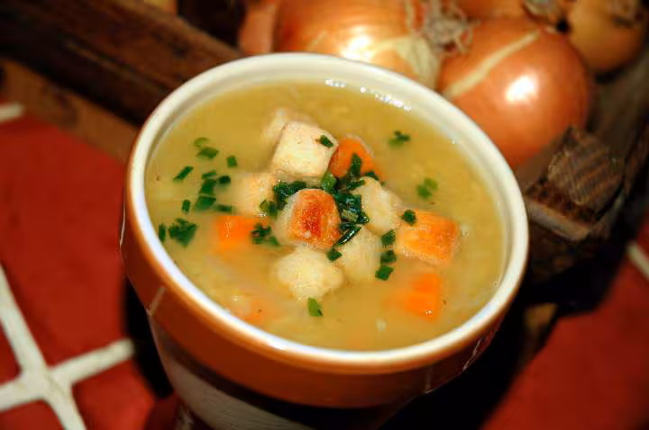 Soupe indienne aux lentilles et carottes