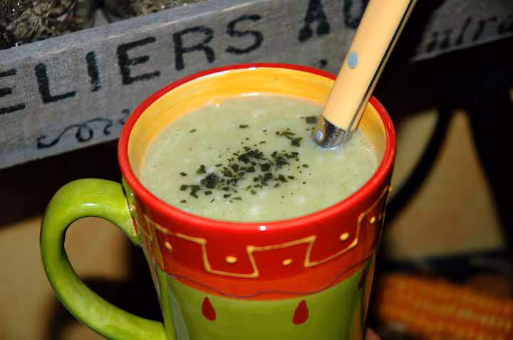 Veloute de poireaux et courgettes