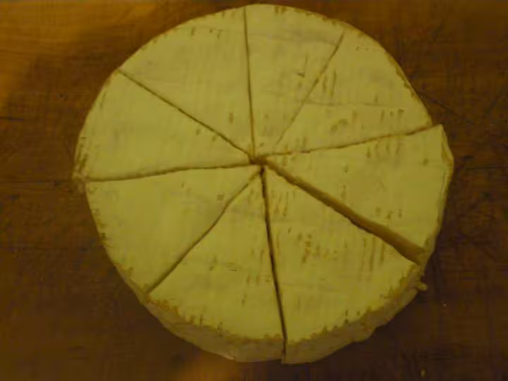 Camenbert en croute avec compotee de mangue