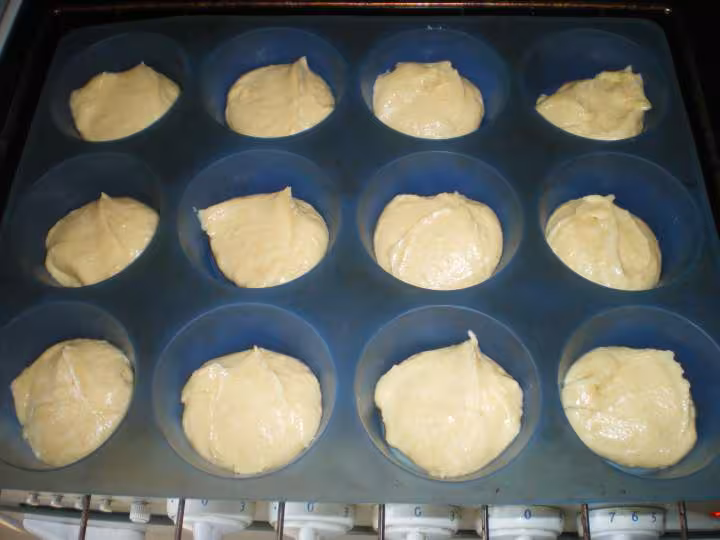 Petits cakes a la confiture premiere couche nature