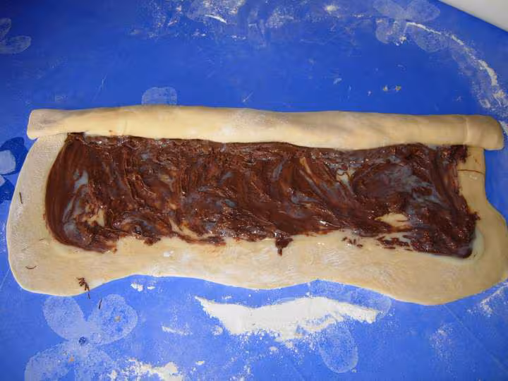 Chinois au lait concentre sucre et au nutella