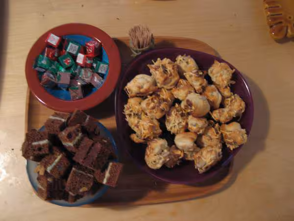 Canapes pain d epice roquefort