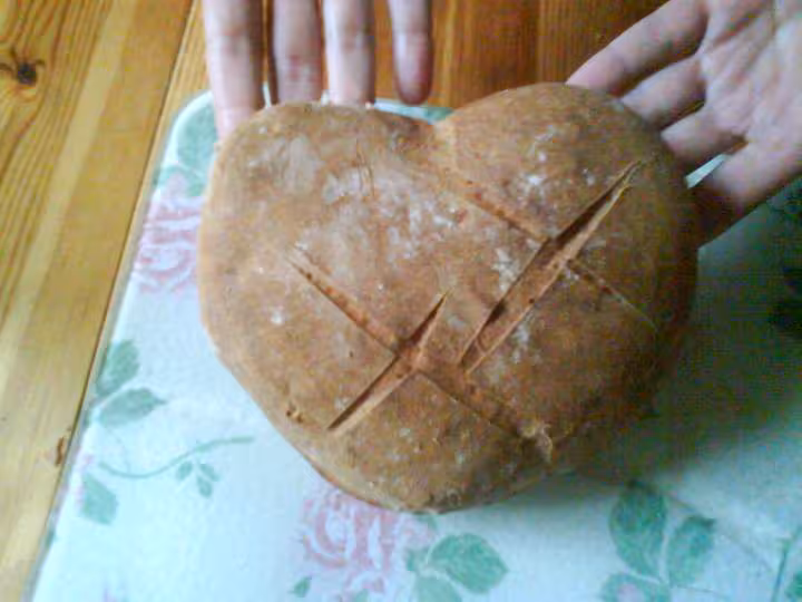 Petit pain en forme de coeur
