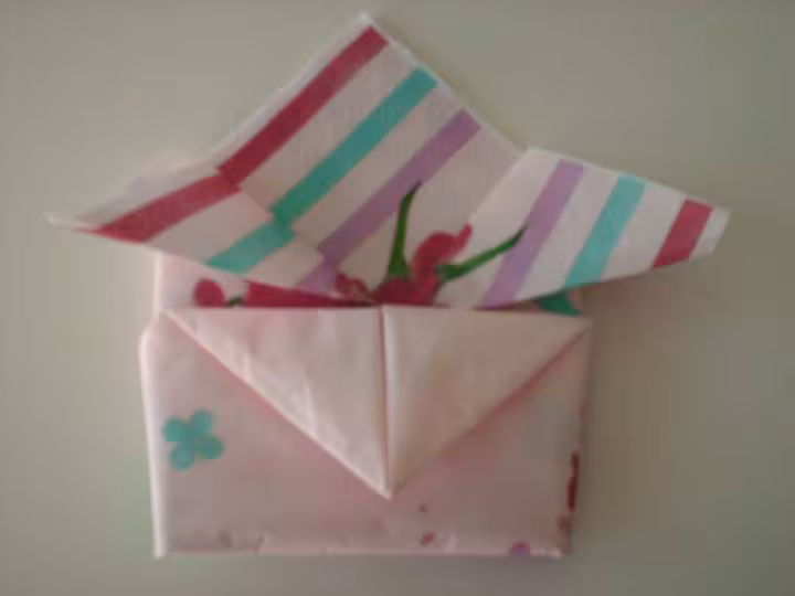 Pliage de serviette pour la table