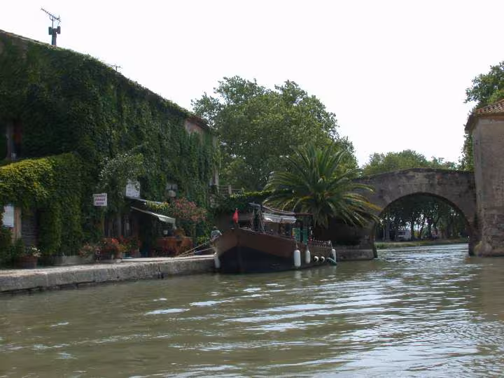 Canal du midi a le sommail