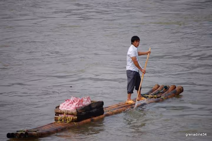 Croisiere sur la riviere li reputee pour la peche aux cormorans
