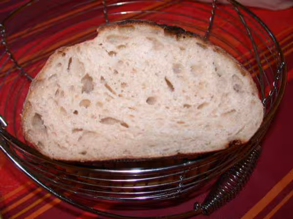 Pain au levain naturel de serise