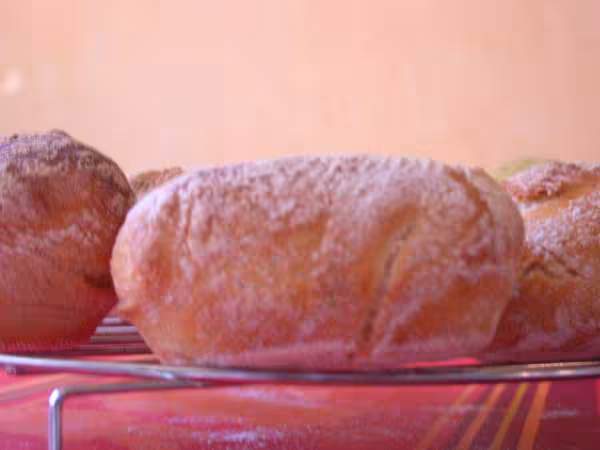 Pain sans petrissage cuit dans moule