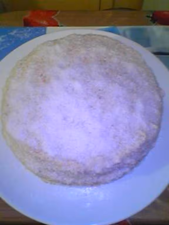 Gros gateau d anniversaire a la noix de coco