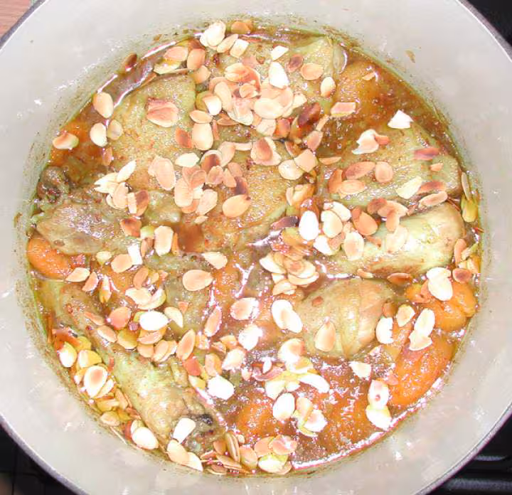 Tajine aux fruits secs