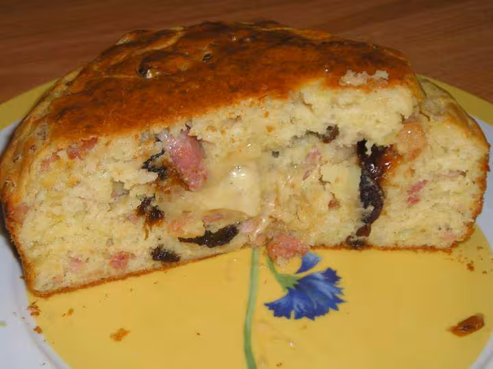 Cake pruneau lardon oignons