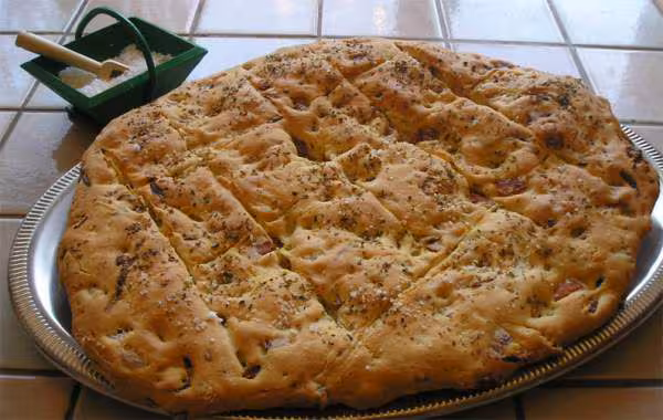 Fougasse entiere lardons oignons origan