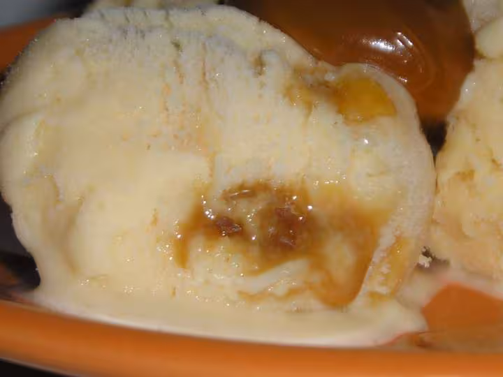 Glace caramel aux morceaux de caramel