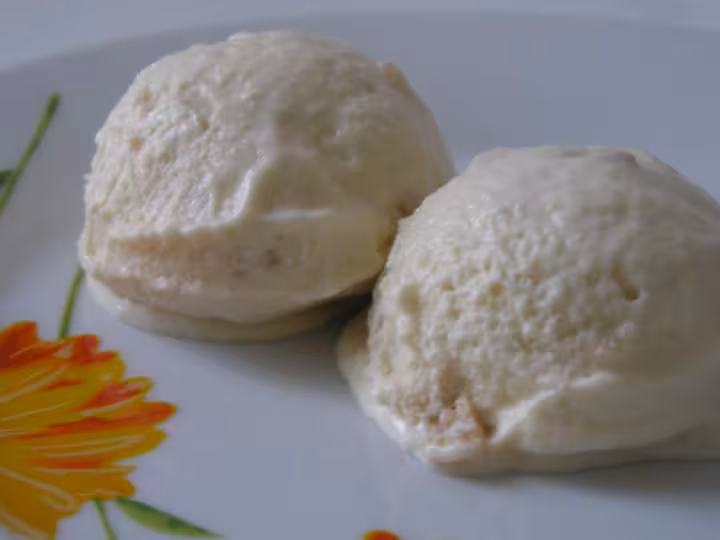 Glace turron en boule