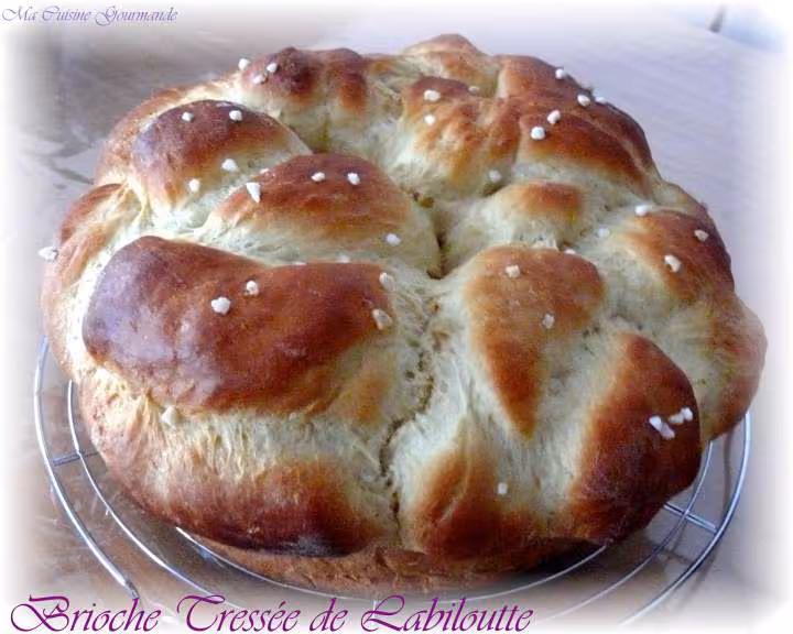 Brioche tressee de labiloutte avant sirop