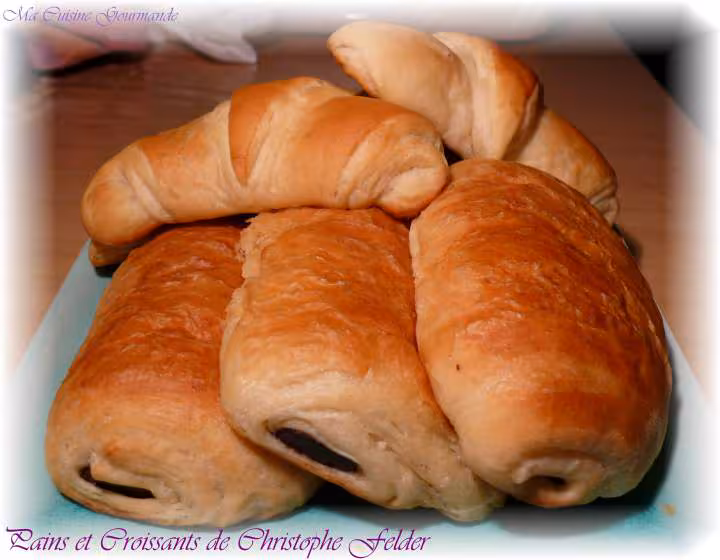 Pains et croissants de felder