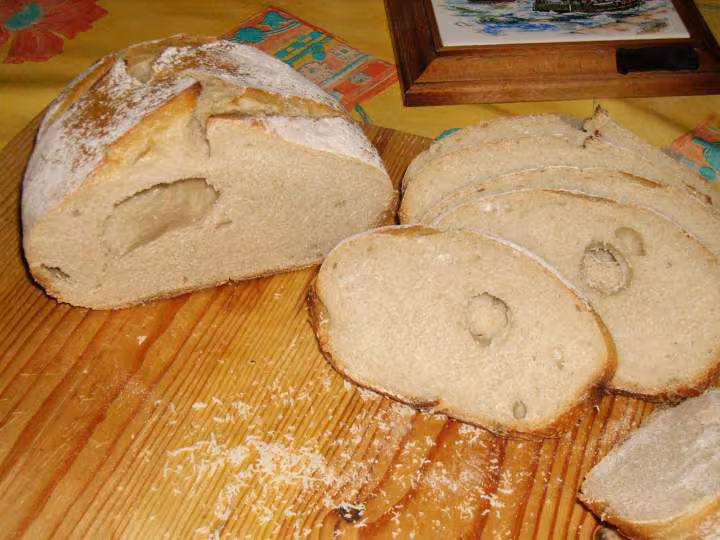 Mie du 3eme pain au levain quel trou