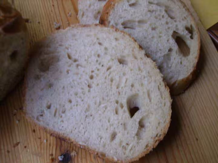 Mie du 4eme pain au levain