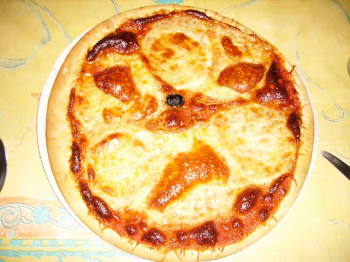 Pizza chevre raclette