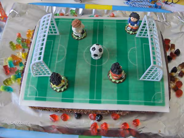Gateau terrain de foot