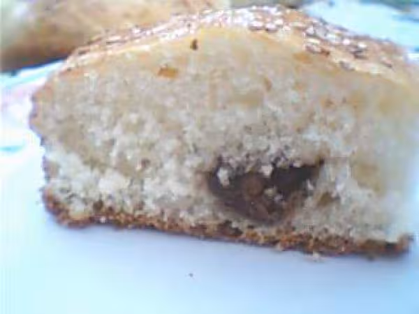 Pain aux graines de sesames et au chocolat a l interieur