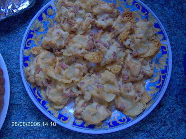Choux jambon fromage