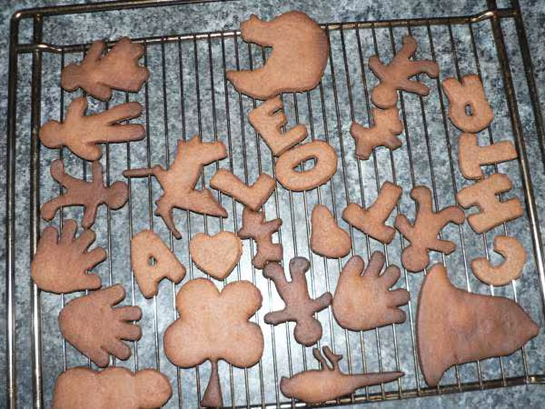 Biscuits avec les emporte pieces