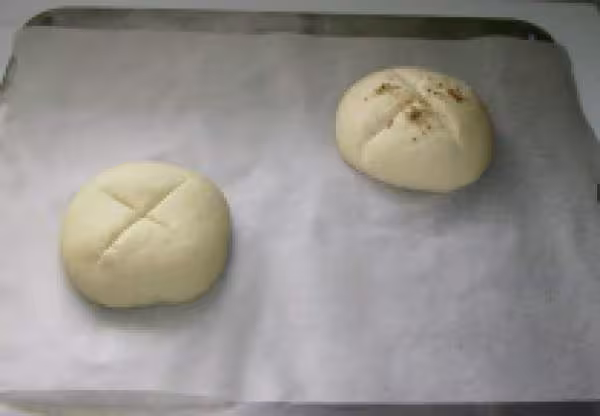 Petits pains maison avant cuisson
