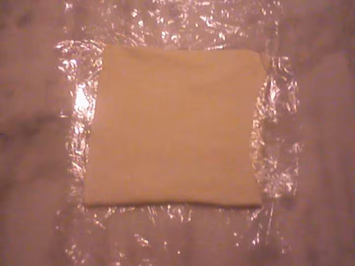 Pate feuillete plie prete a utulise