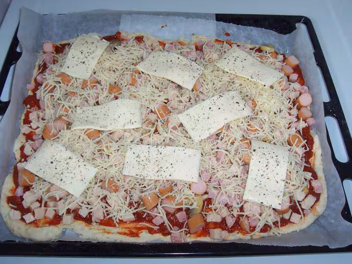 Maouste pizza entierement maison prete a enfourner