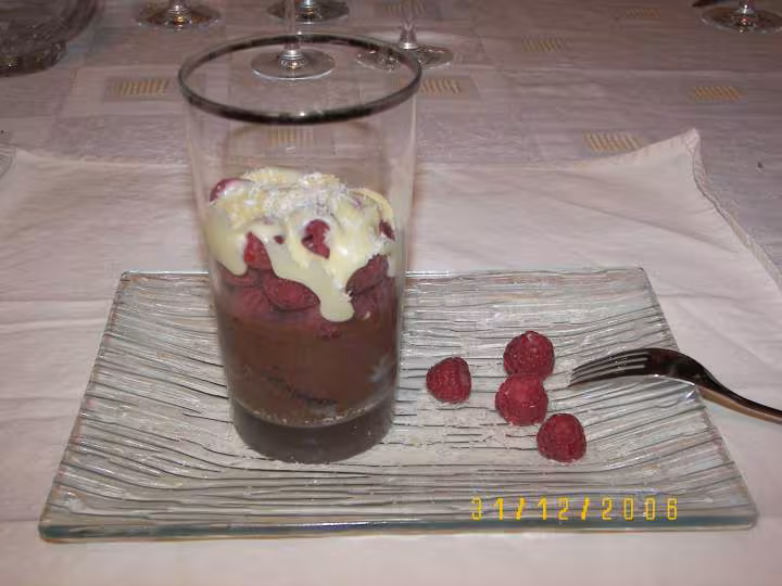 Verrine framboise aux 2 chocolats