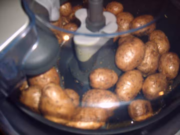 Nouvelle friteuse avec 1 cuillere d huile