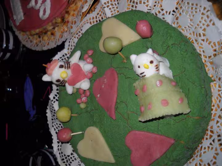 Genoise glacage beurre de cacao vert fourrage creme patissiere beurre cafe