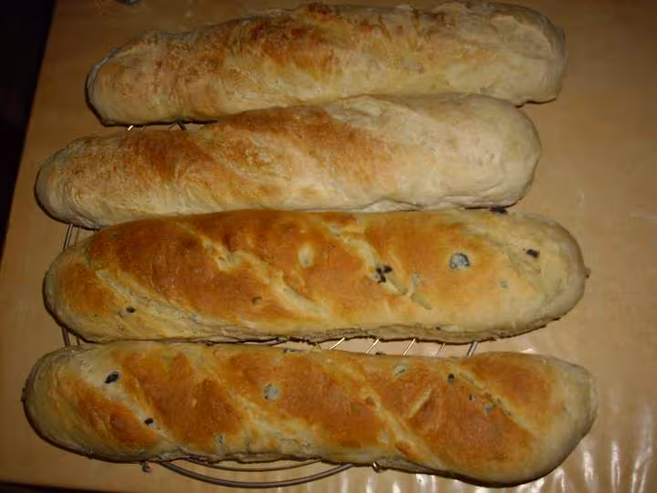 Pain aux olives pain mamie gisou