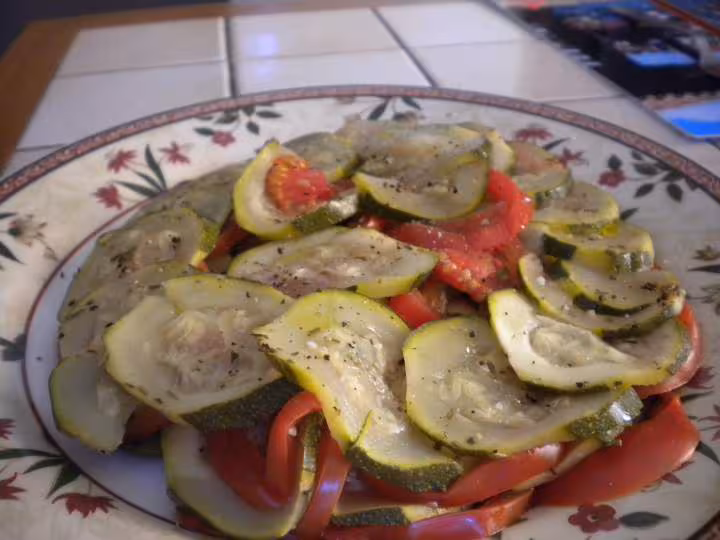 Courgette et tomate au parfum de provence