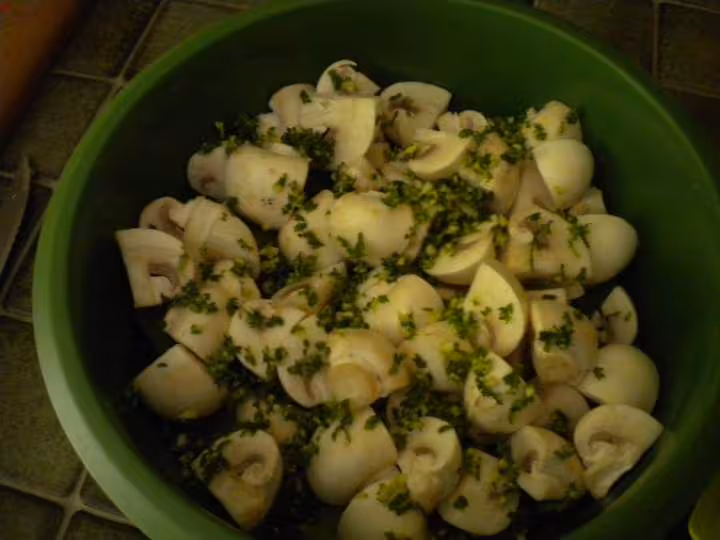 Pois gourmands et champignons