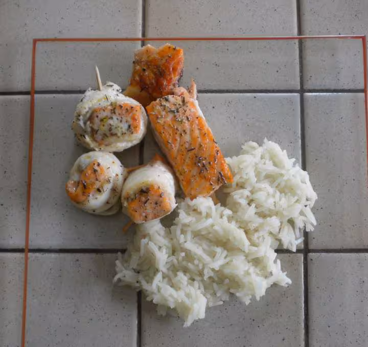 Saumon enroule d un filet sole