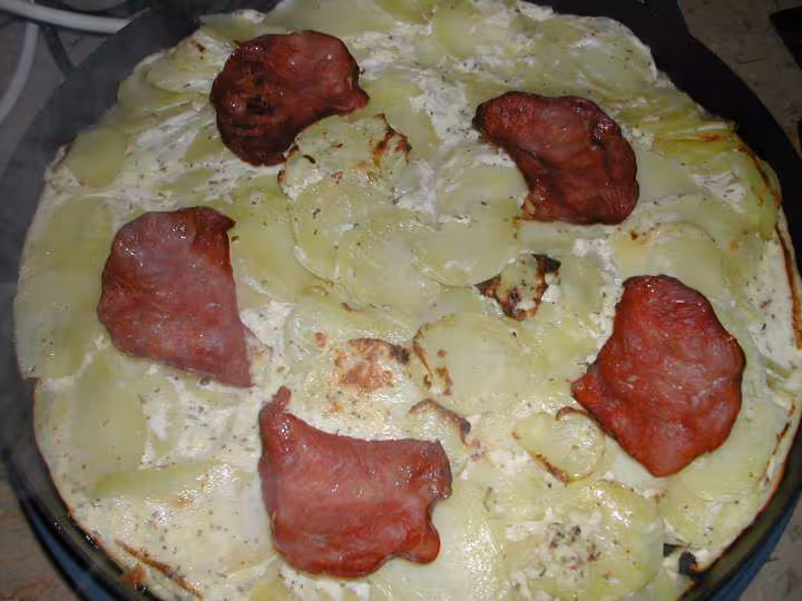 Pommes de terre cuites avec le tarte express