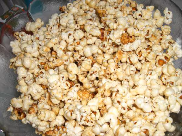 Pop corn caramelise
