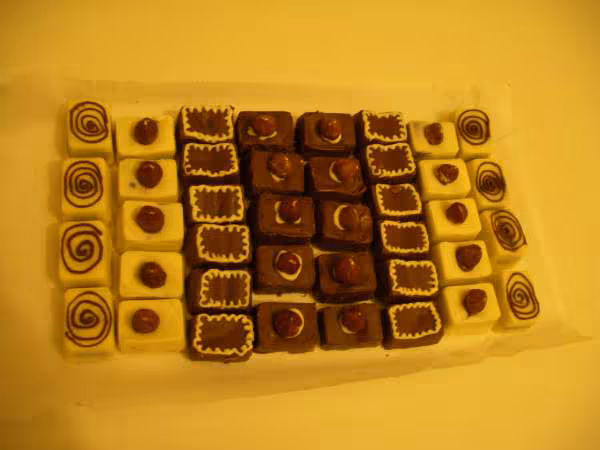 Bouchees choco praline du 17 dec 06 1