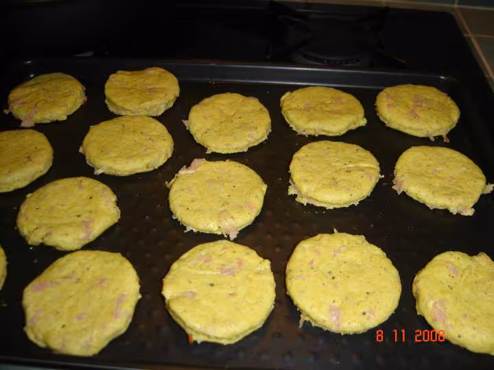 Scone au bacon avant cuisson