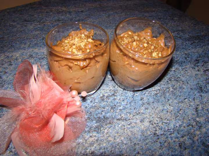 Mousse chocolat et pommes flambees au calva