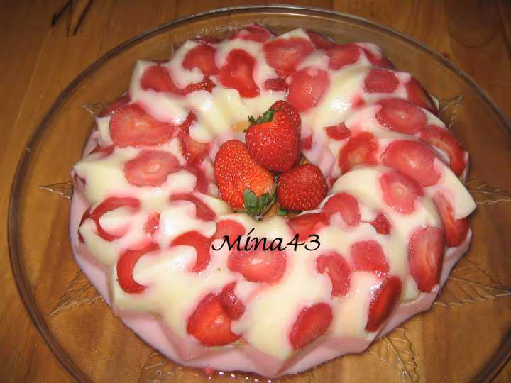 Couronne de pudding fraise vanille