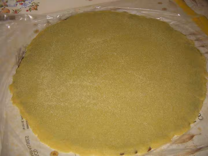 Recouvrir de pate de semoule