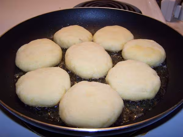 Croquettes au fromage poellees