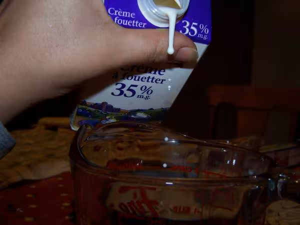 La creme a fouetter ressemble a la fleurette