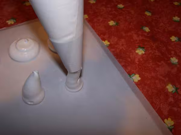 On fait les formes sur le parchemin