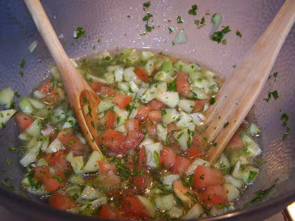 Sauce salade farfalle