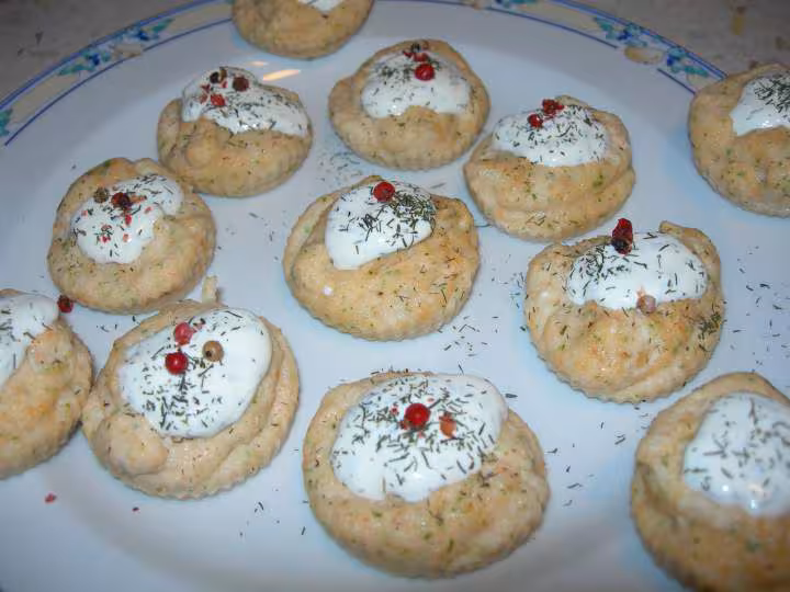 Bouchees aux crevettes