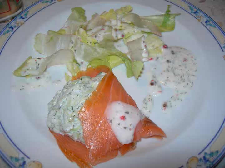 Cornet de saumon fume au tzatziki